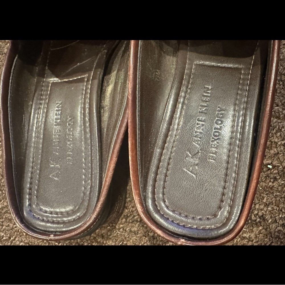 AK Anne Klein Flexology Brown Leather Miles Womens shoes Size 7.5 - Picture 2 of 4